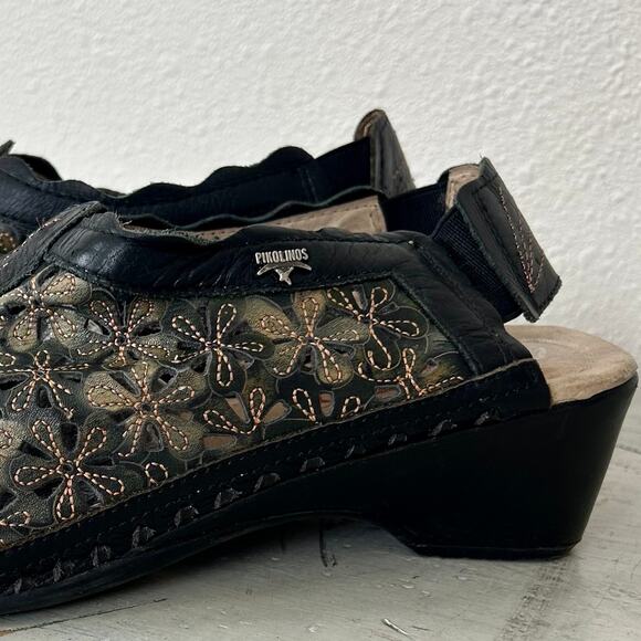 PIKOLINOS Black and Gold Floral Mules - Picture 5 of 14